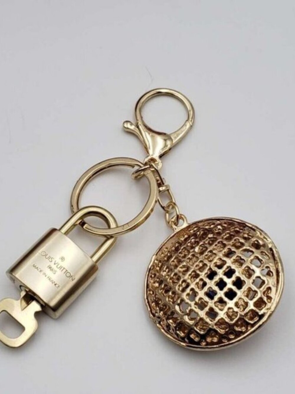 LV Authentic Gold Padlock 🔒 Key Set w/ Unbranded Evil Eye Keychain Charm - Picture 6 of 8